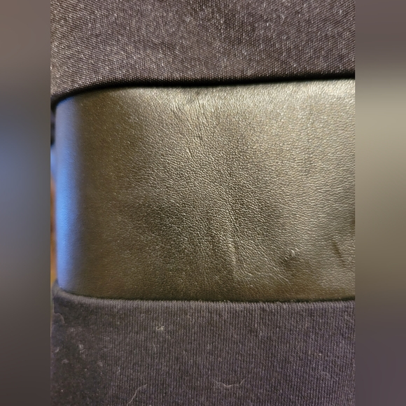 NWT Top S Black Jersey & Fake Leather - Picture 5 of 9